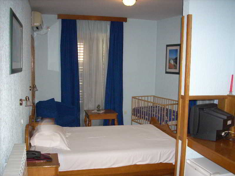 Hotel Marija Kotor Exterior photo