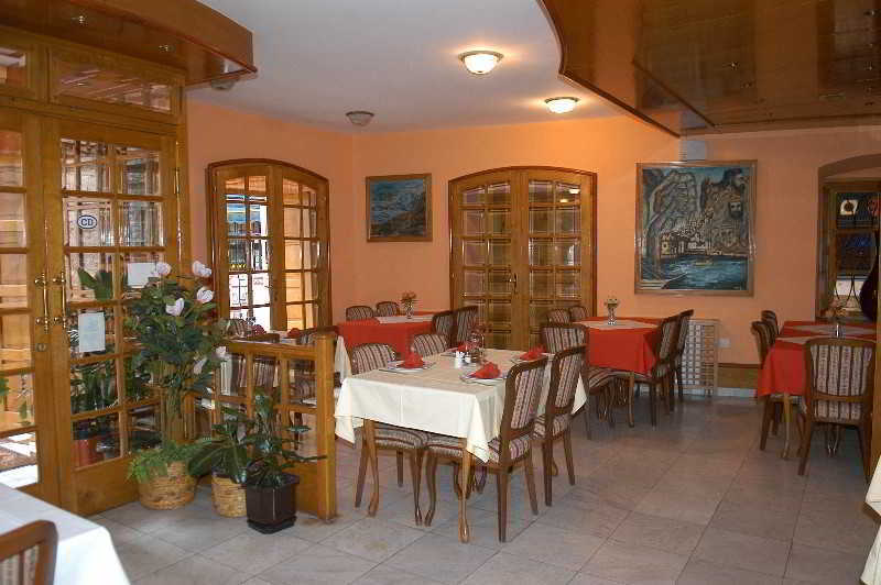 Hotel Marija Kotor Exterior photo