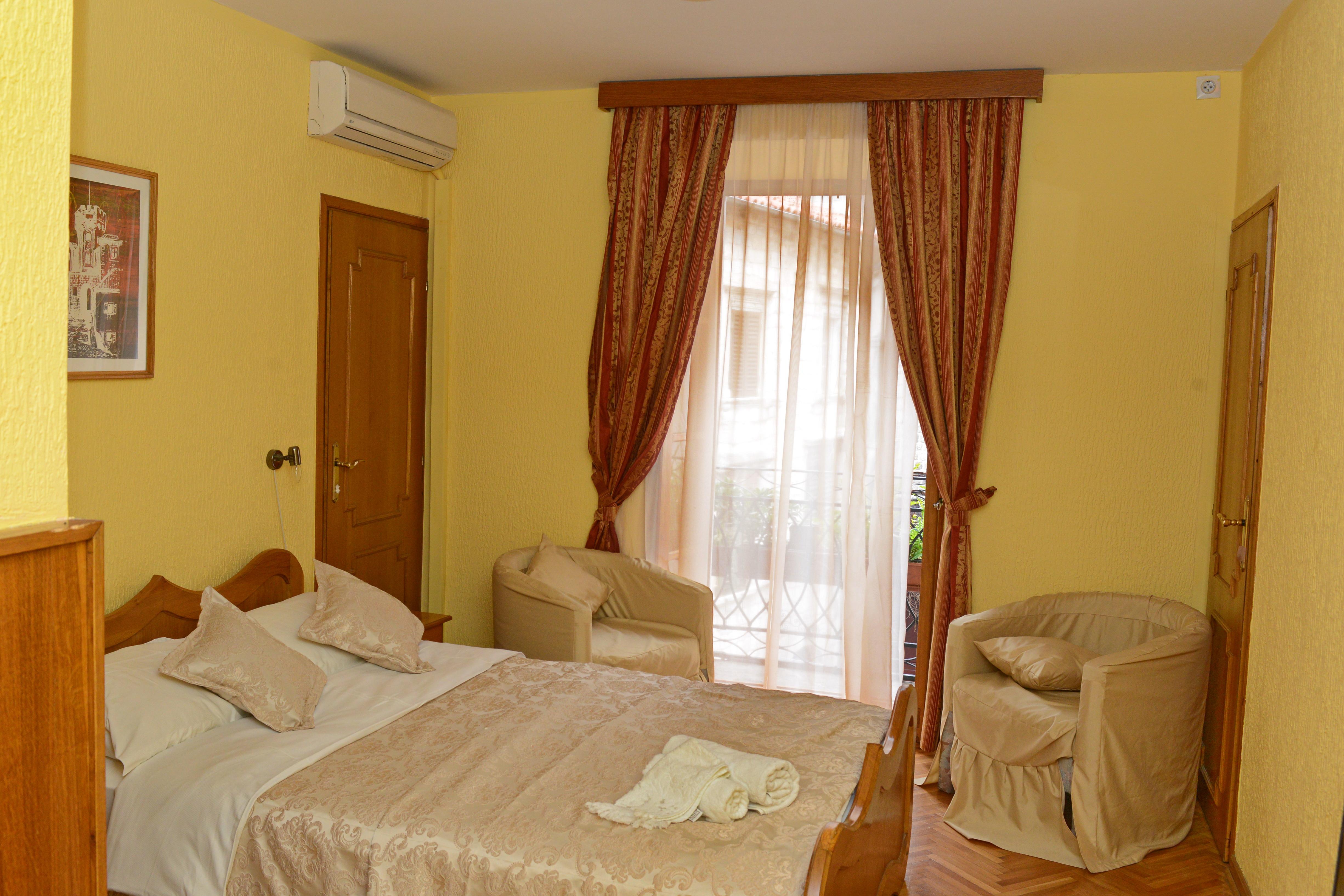 Hotel Marija Kotor Exterior photo